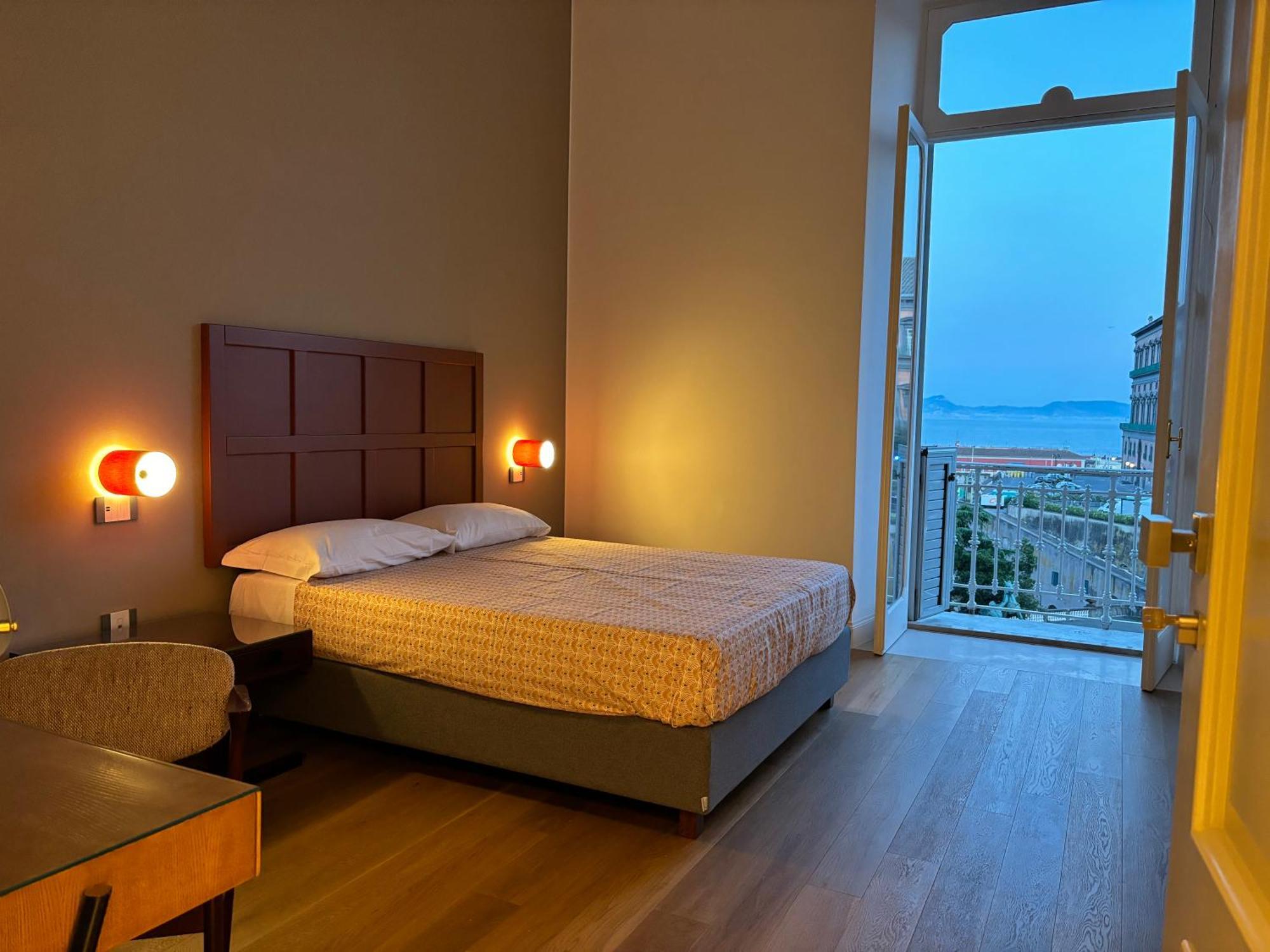 Il Mastio Guesthouse Наполи Екстериор снимка