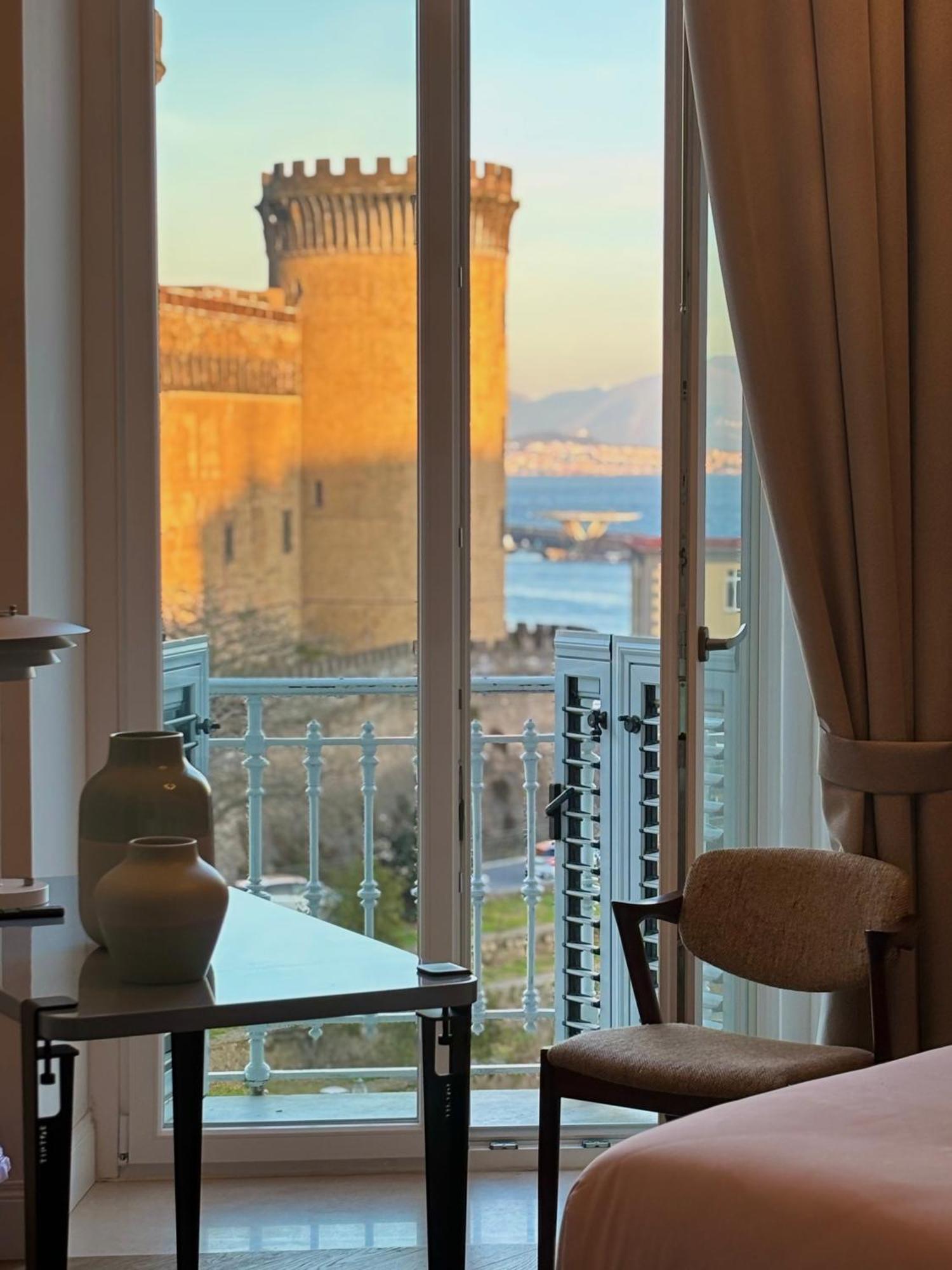 Il Mastio Guesthouse Наполи Екстериор снимка